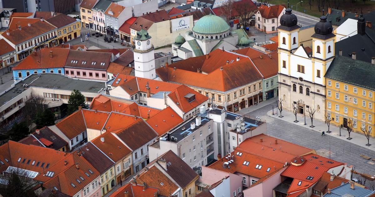 Photo of Slovensko vstupuje na červenú vrstvu a zmierňuje pravidlá objednávania zákazu vychádzania