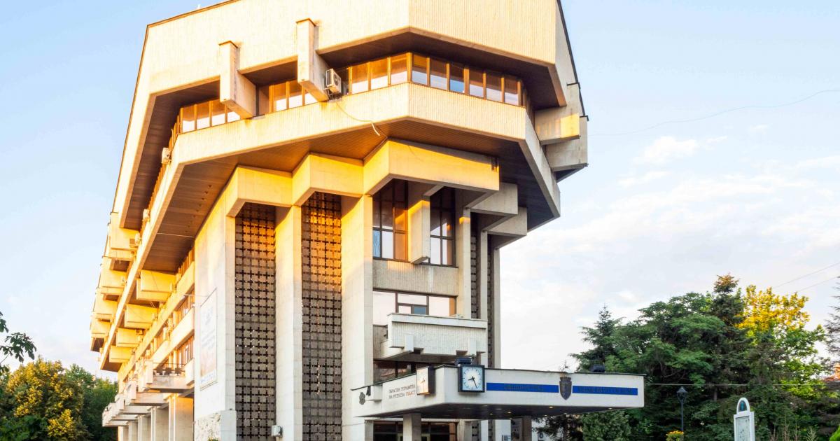 България бавно, но сигурно въвежда водорода в градския транспорт