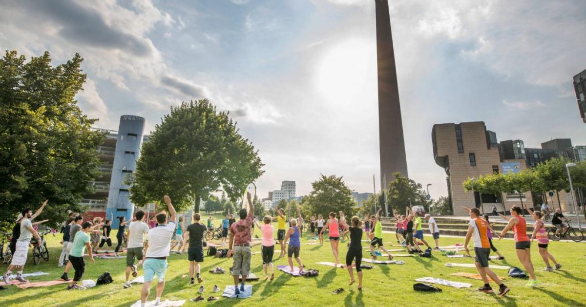 Diuseldorfas siūlo sportuoti parke tiems, kurie nori pasistiprinti naujaisiais metais