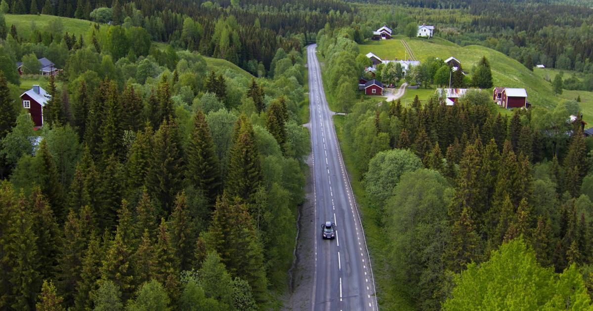 Schwedisches Projekt ermöglicht mehr E-Autos auf dem Land – TheMayor.EU