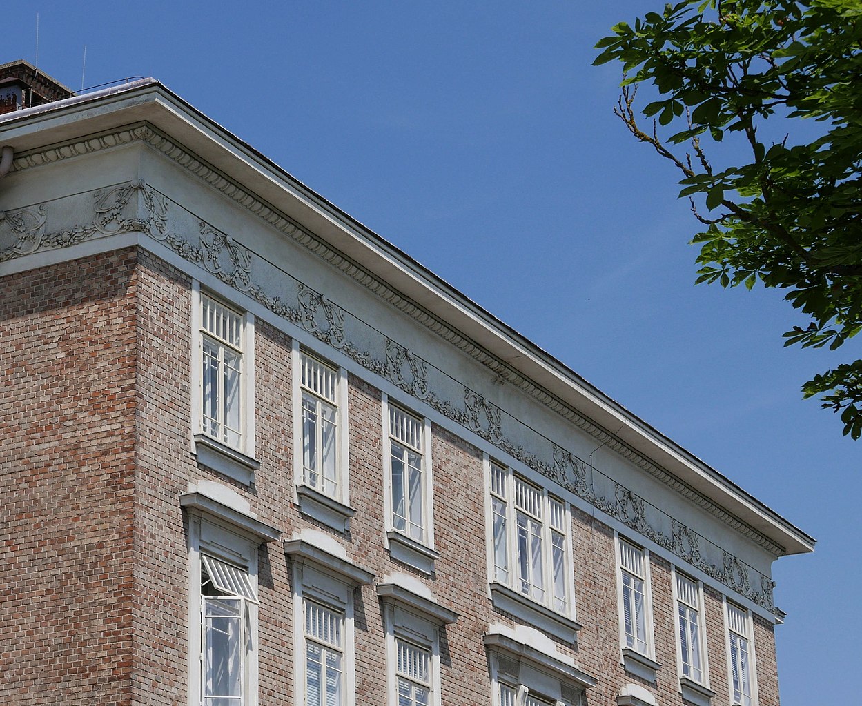 detail facade