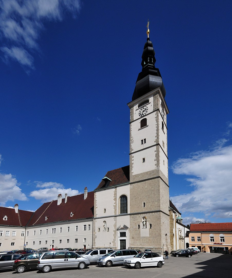 st Pölten cathedral square