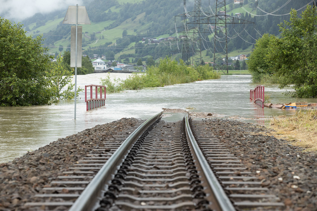 salzburg flooding